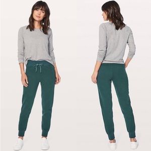 NWT Lululemon teal Get Going Jogger sz 4